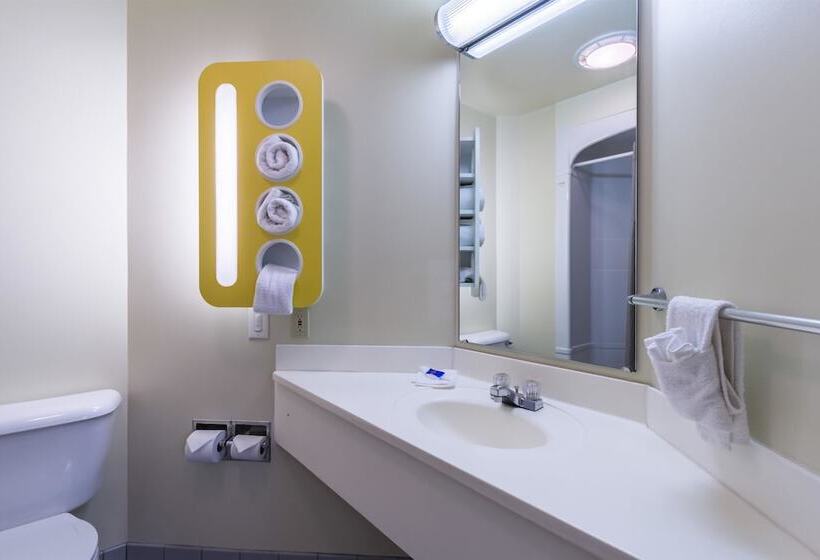 스탠다드 룸 더블 침대 2개, Motel 6milan, Oh  Sandusky