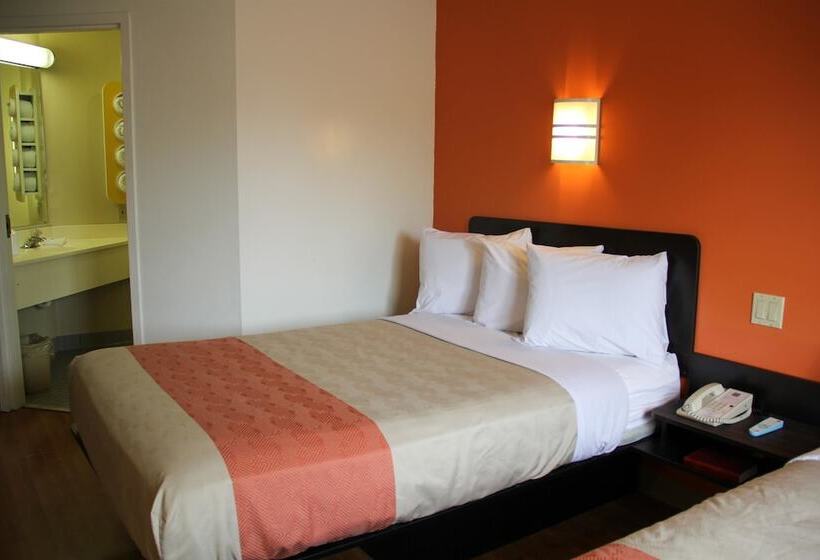 스탠다드 룸 더블 침대 2개, Motel 6milan, Oh  Sandusky