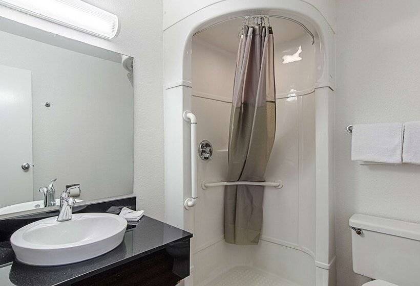 غرفه قياسيه سريرين مزدوجين, Motel 6rock Springs, Wy