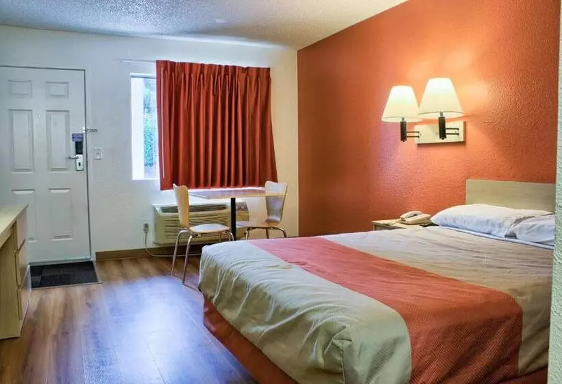 身障者適用スタンダードルーム, Motel 6seattle, Wa  South