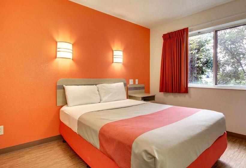 חדר דלוקס, Motel 6 Springfield, Il I 55 I 72