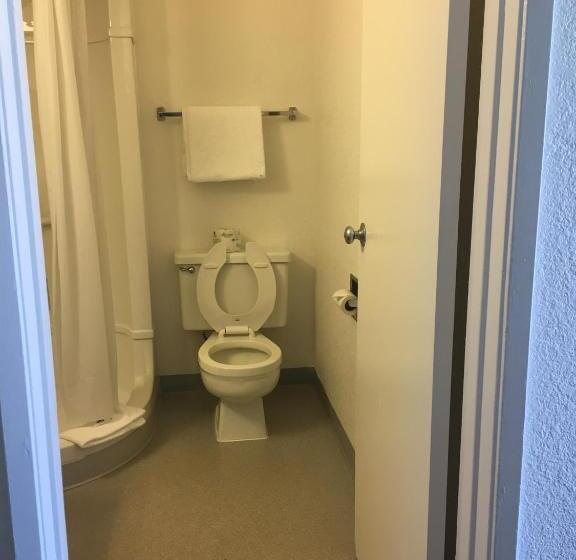 Номер Стандарт, Motel 6tucumcari, Nm