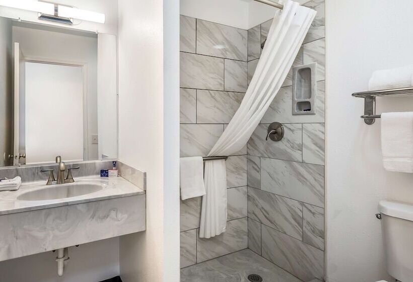 חדר סטנדרט שתי מיטות זוגיות, Americas Best Value Inn East Peoria