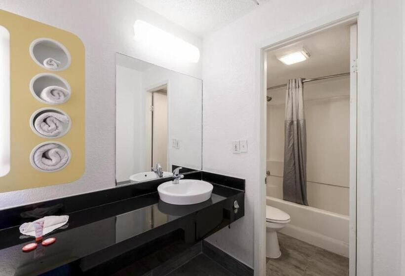 Апартаменты 2 Спальни, Oyo Houston Katy Freeway