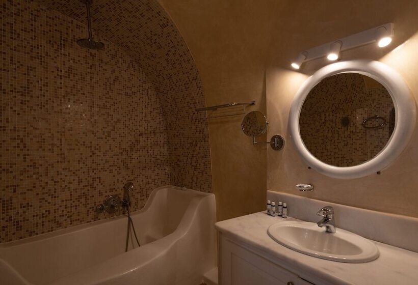 Suite amb Vistes, Asha Luxury Suites