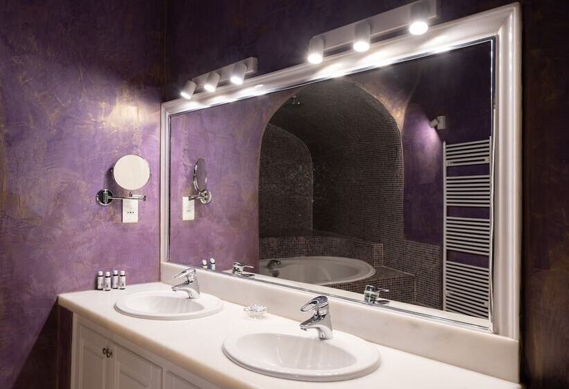 Suite amb Vistes, Asha Luxury Suites