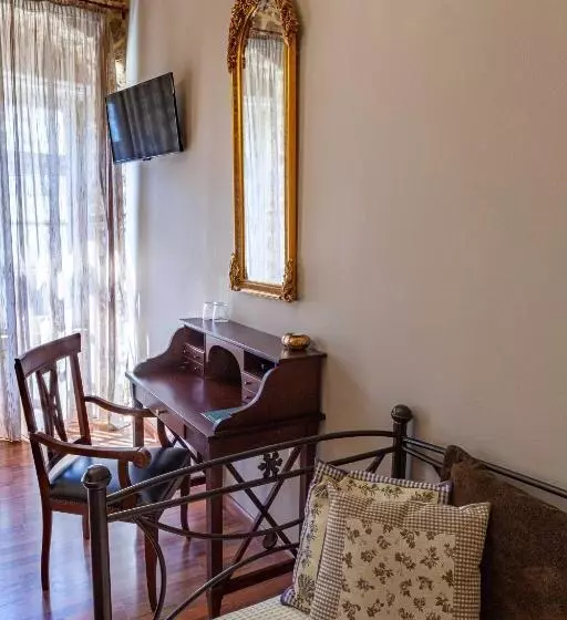 デラックスルーム, Althaia Pension