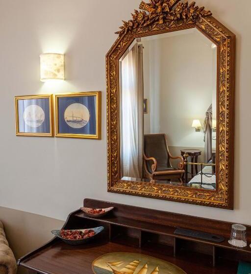 חדר דלוקס, Althaia Pension