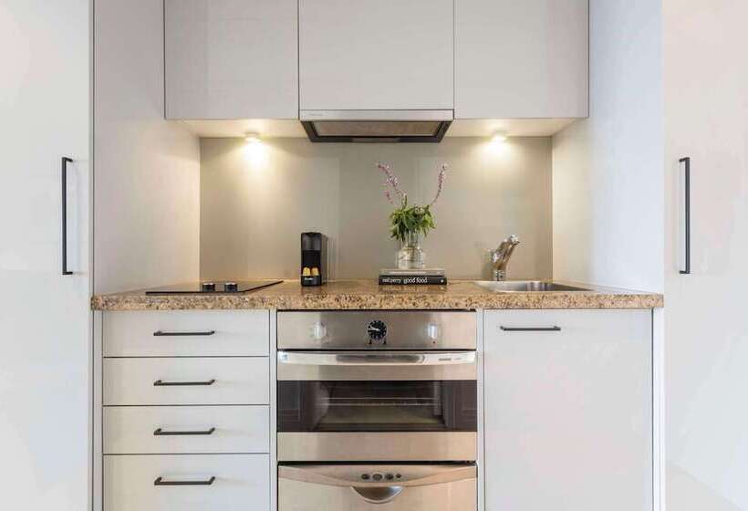 סוויטת סופריור, Avani Metropolis Auckland Residences