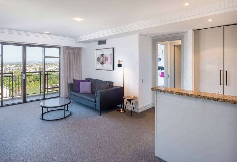 Президентский Люкс, Avani Metropolis Auckland Residences