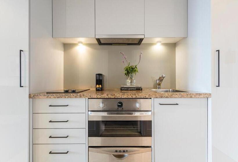 Люкс Superior, Avani Metropolis Auckland Residences