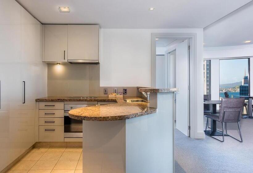 סוויטת 2 חדרי שינה, Avani Metropolis Auckland Residences