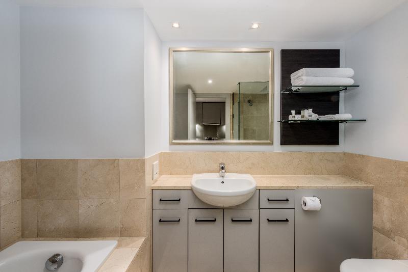 סוויטת 2 חדרי שינה, Avani Metropolis Auckland Residences