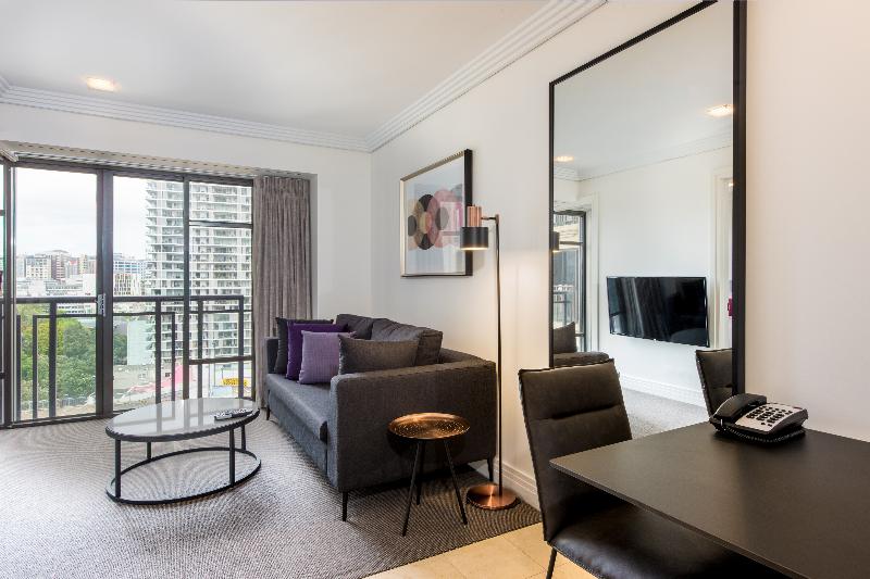 Люкс, Avani Metropolis Auckland Residences