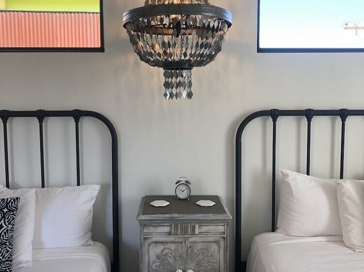 スーペリアの4人部屋, Bespoke Inn Scottsdale