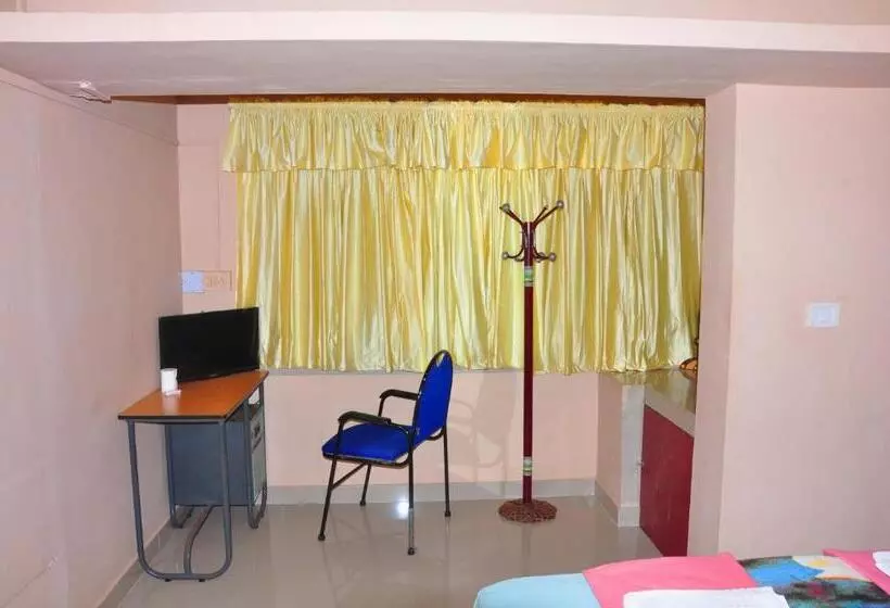اتاق استاندارد سه نفره, Honolulu Home