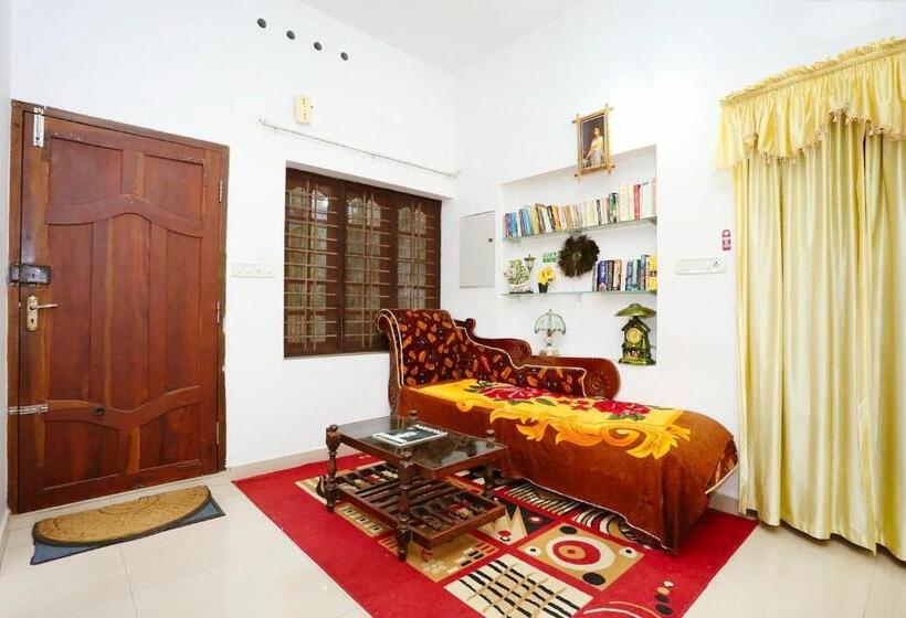 Quarto Estandar, Honolulu Home