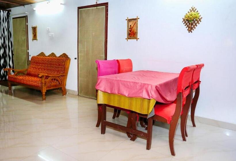 Quarto Estandar, Honolulu Home