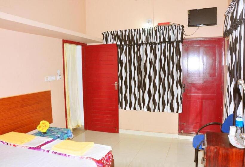 Quarto Estandar, Honolulu Home