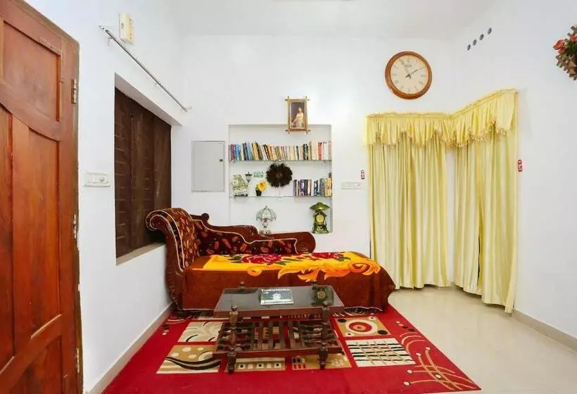 استودیوی لوکس, Honolulu Home