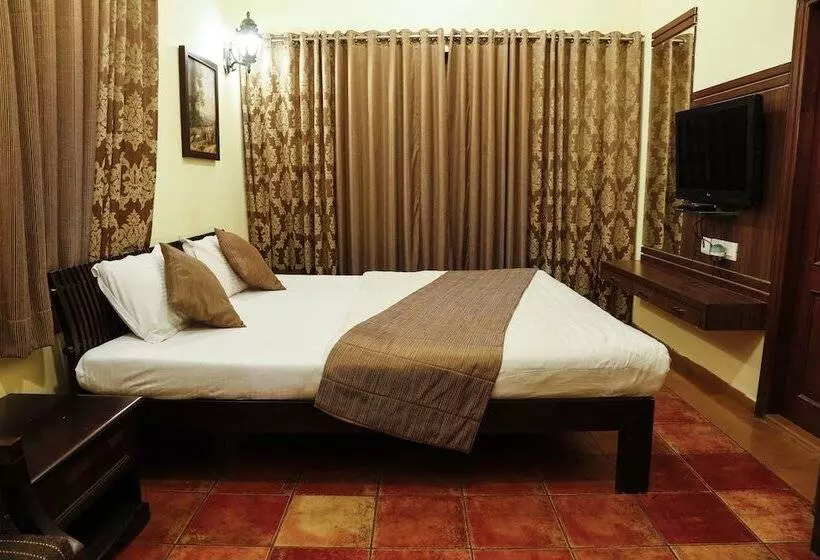 اتاق سوپریور, The Colonial Manek Manor