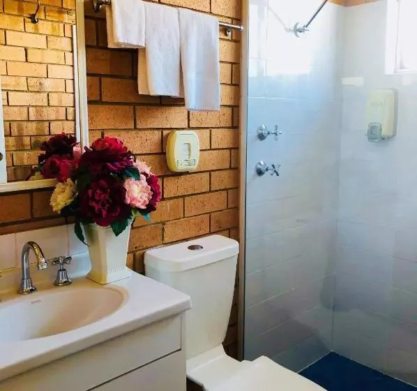 １ベッドルームアパートメント, Bosuns Inn Motel