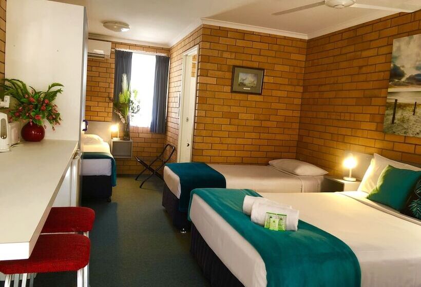 标准工作室, Bosuns Inn Motel