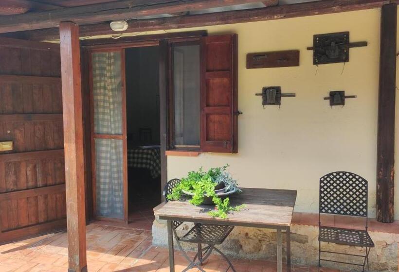 חדר סטנדרט לשלושה, Agriturismo Casalicchio