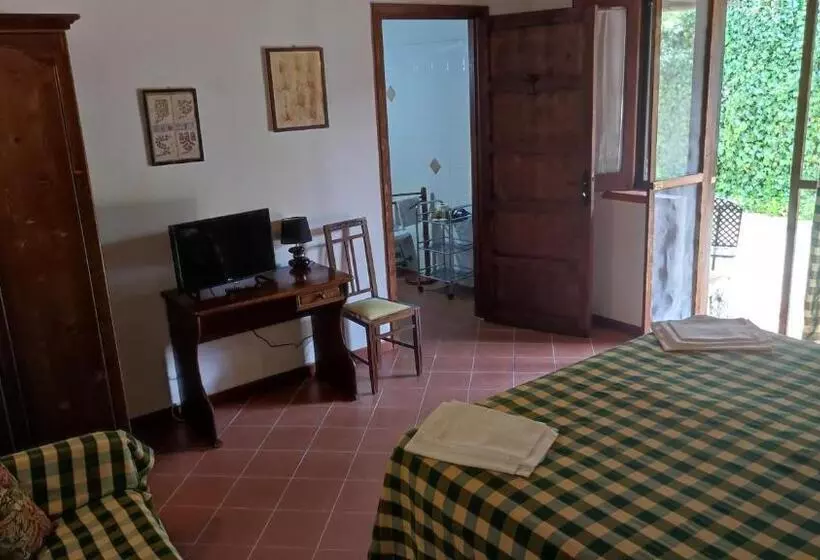اتاق استاندارد سه نفره, Agriturismo Casalicchio