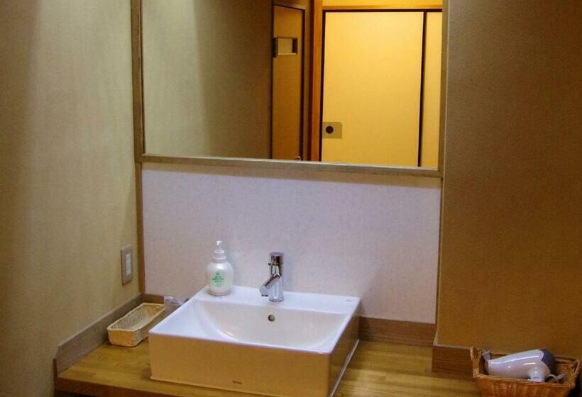 غرفة قياسية حمام مشترك, Gero Onsen Fugaku