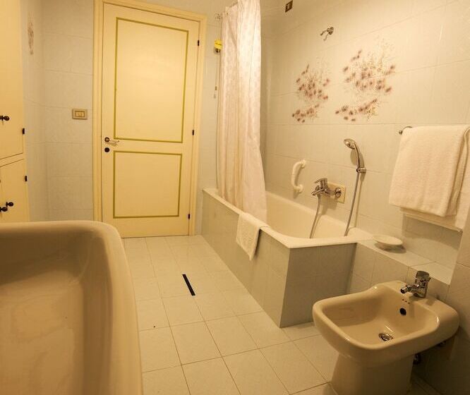 غرفة قياسية ثلاثية, La Luma