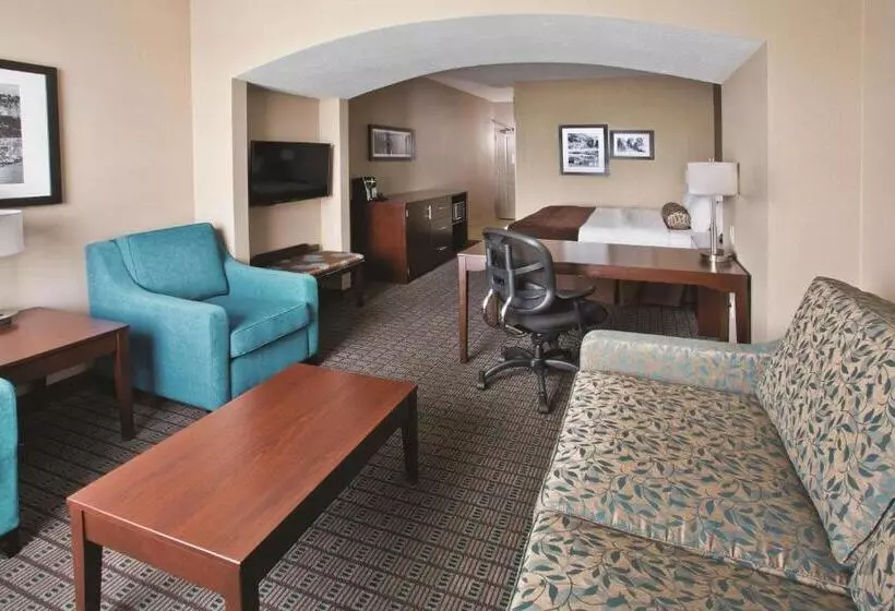 キングサイズベッドのエクゼクティブルーム, La Quinta By Wyndham Bellingham