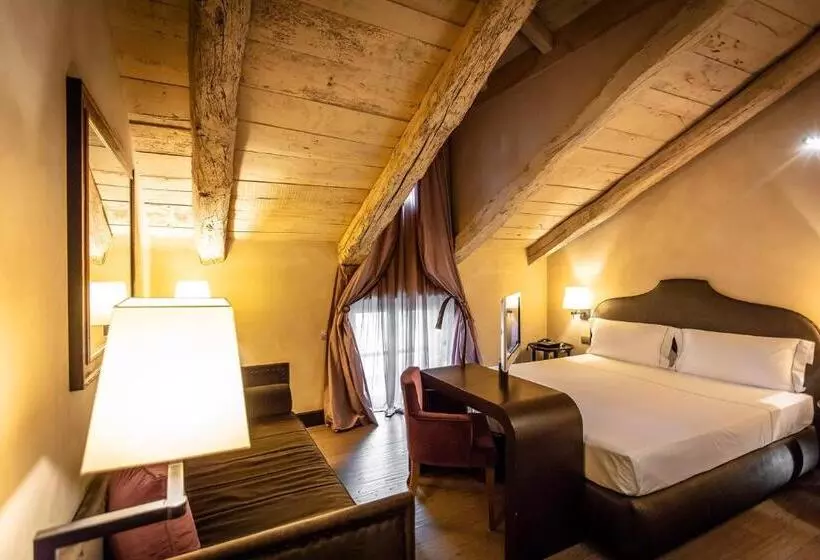 デラックスルーム, Palazzo Righini