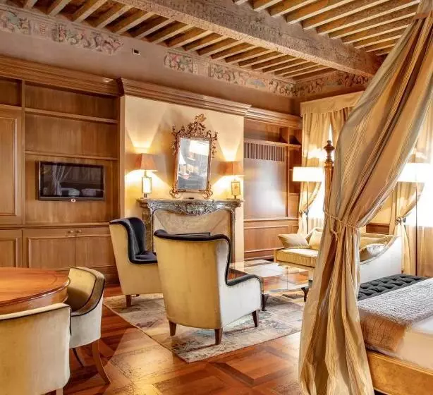 スイート, Palazzo Righini