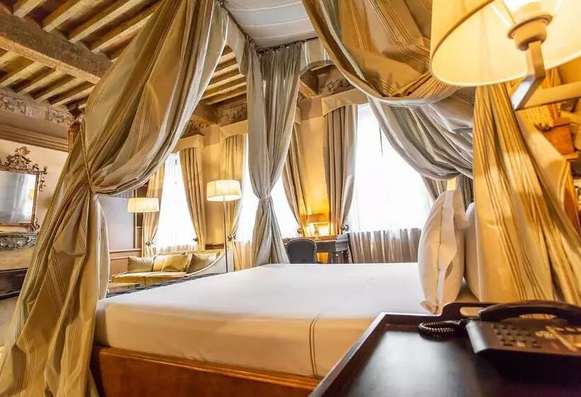 スイート, Palazzo Righini