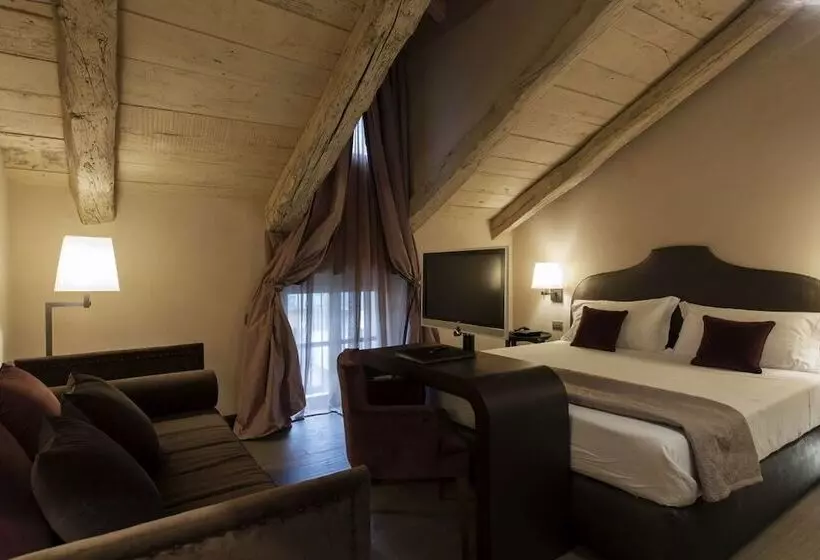 デラックスルーム, Palazzo Righini