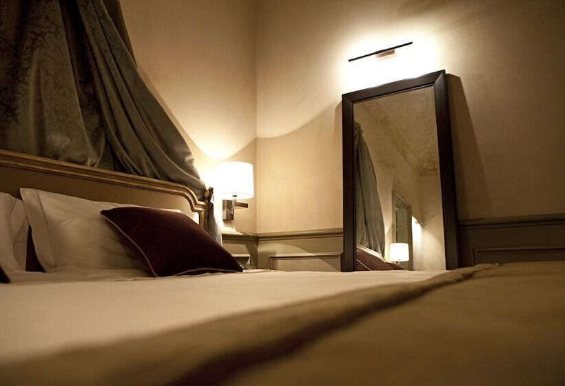 デラックスルーム, Palazzo Righini