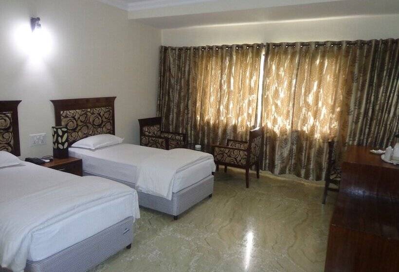 Quarto Deluxe, Taj Darbar