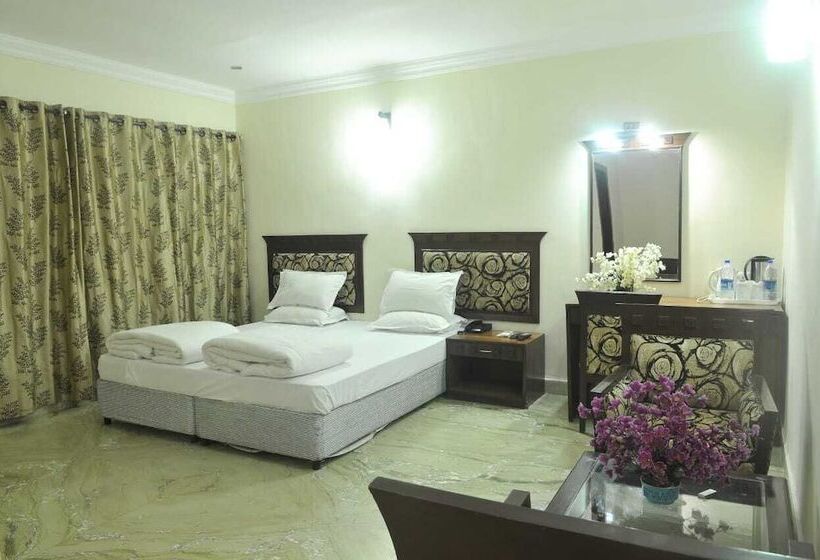 Camera Deluxe, Taj Darbar