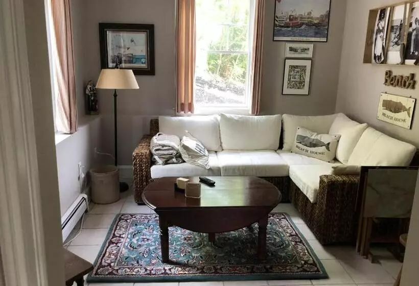 デラックスルーム, Josephine S Bed & Breakfast