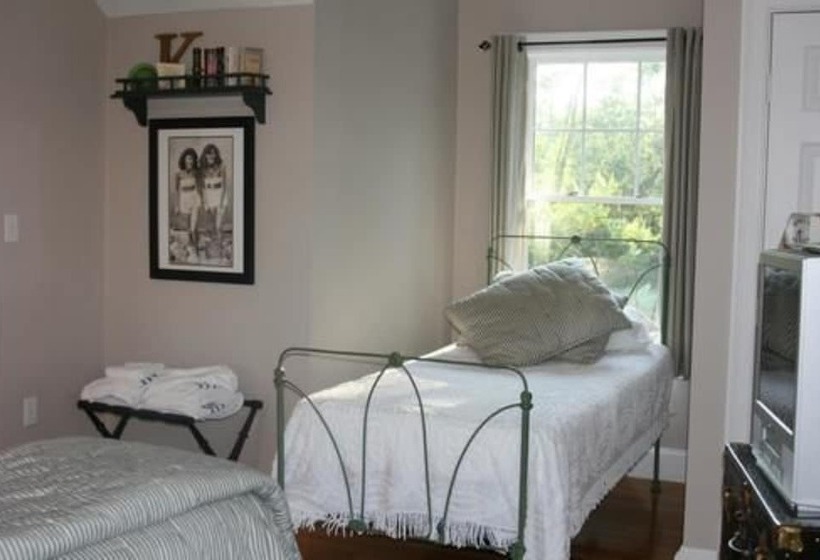 غرفة قياسية سرير كينج, Josephine S Bed & Breakfast