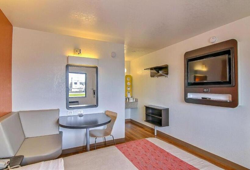 غرفة قياسية لذوى الاحتياجات الخاصة, Motel 6 Buellton, Ca   Solvang Area