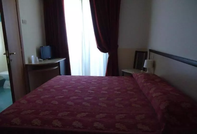 اتاق استاندارد, Motel Boston