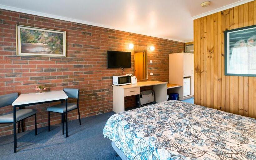 标准间带山景, Kookaburra Motor Lodge