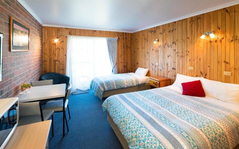 带观景的标准间, Kookaburra Motor Lodge