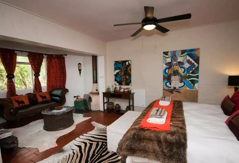 Suite with Pool, Bamboo, The Guesthouse