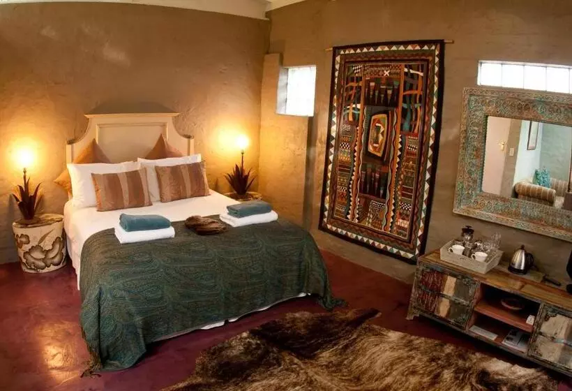 Suite with Pool, Bamboo, The Guesthouse