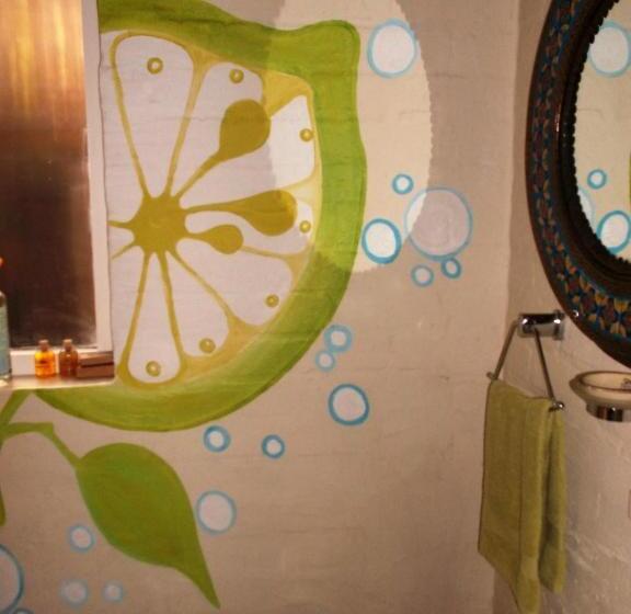 家庭间, Bamboo, The Guesthouse