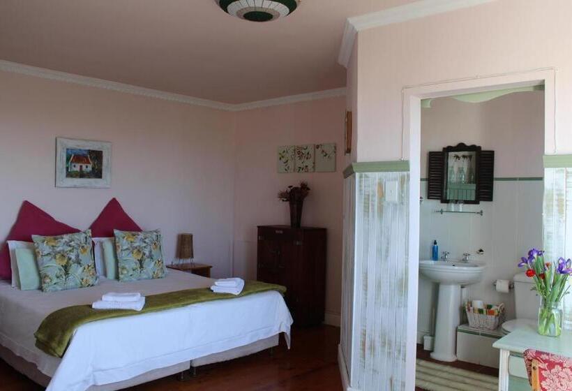 סוויטה, Bluebottle Guest House