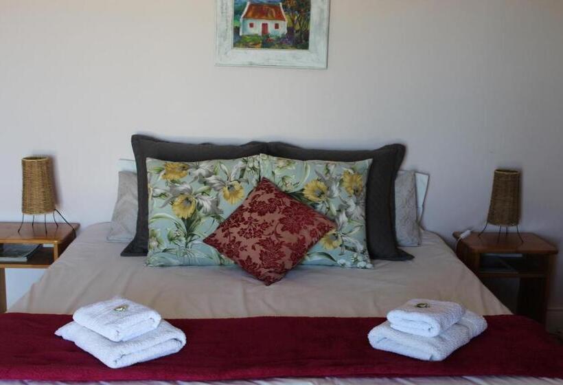 סוויטה, Bluebottle Guest House